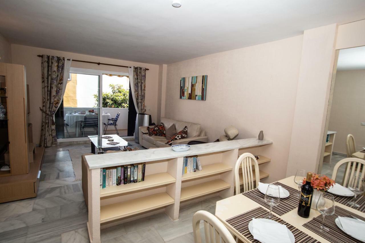 Casa Calahonda Apartment Sitio de Calahonda Luaran gambar