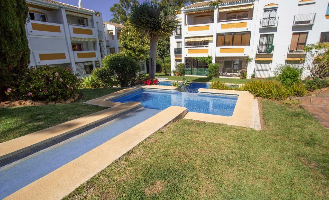 Casa Calahonda Apartment Sitio de Calahonda Luaran gambar